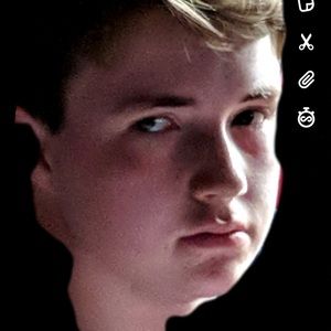 Meet your Posher, Adam